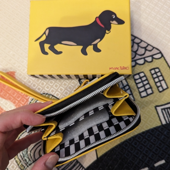 NWT Marc Tetro Dachshund Wallet - Picture 3 of 3